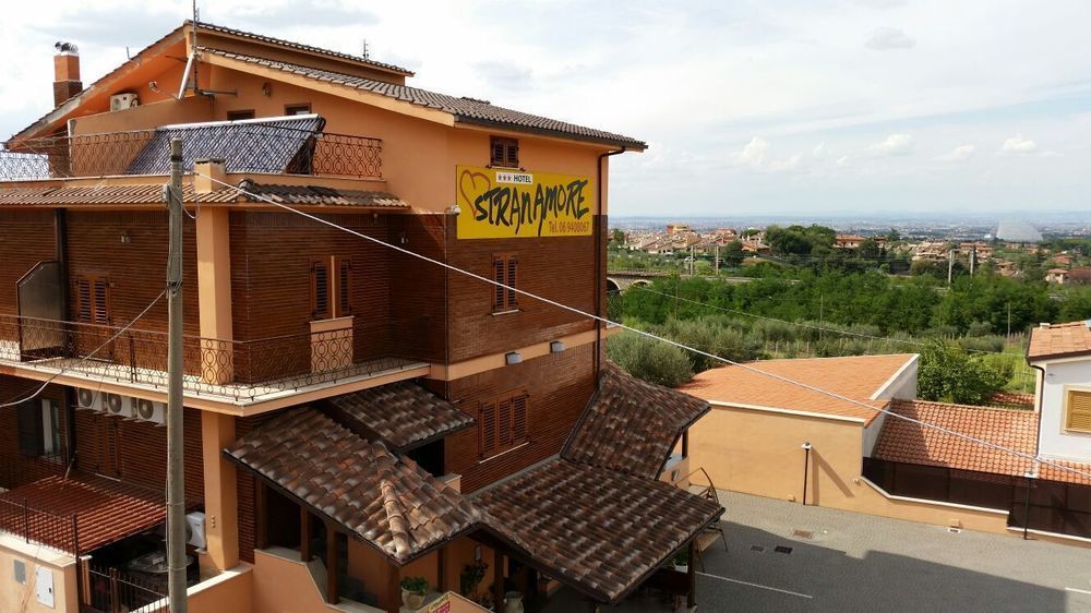Affittacamere Stranamore Frascati Buitenkant foto